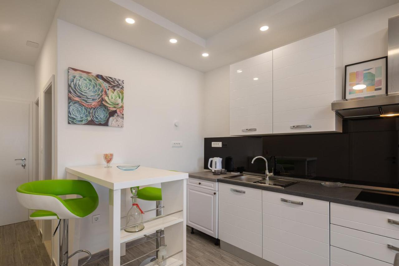 Apartmán Seaside Deluxe Jesenice  Exteriér fotografie