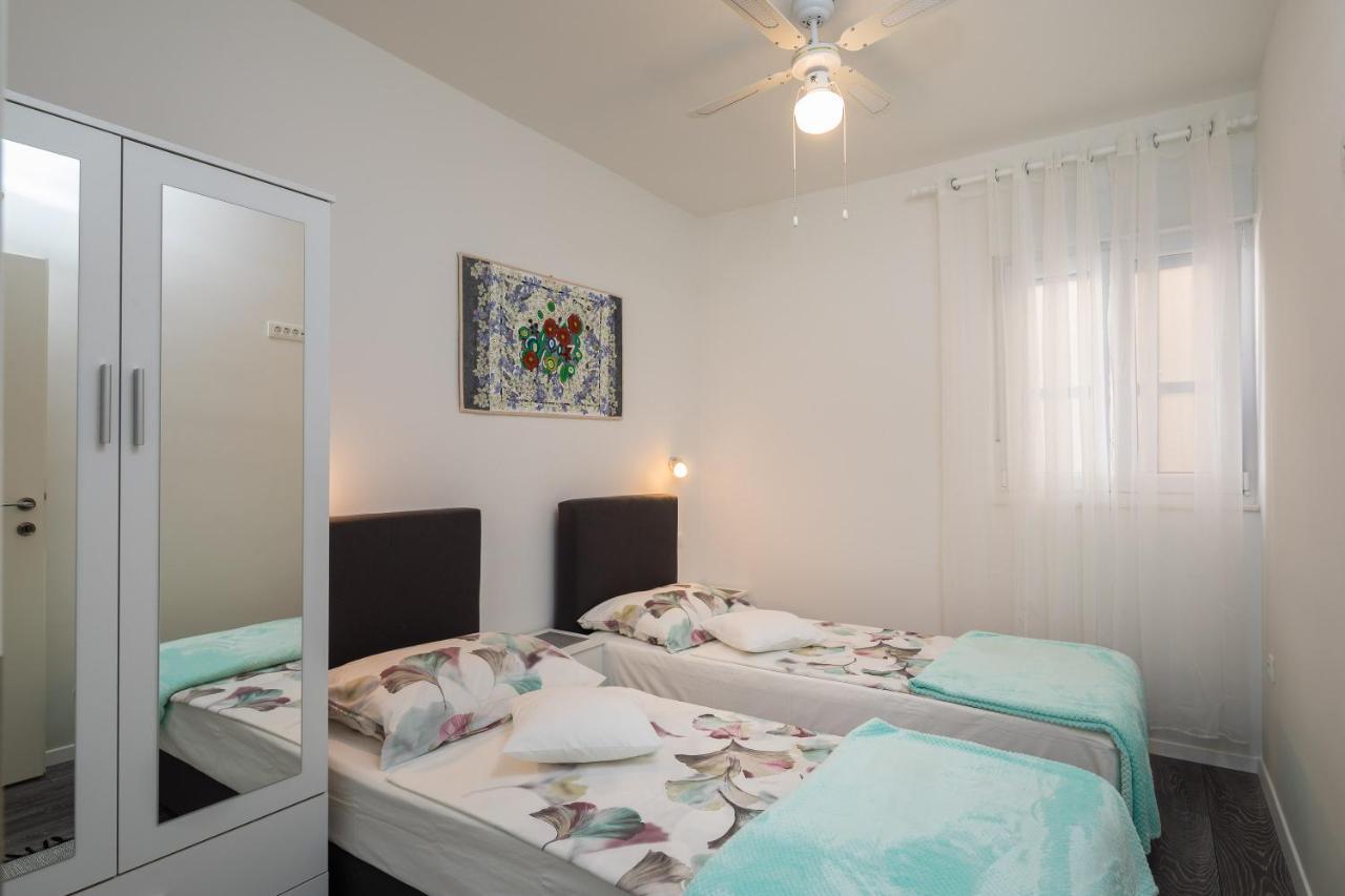 Apartmán Seaside Deluxe Jesenice  Exteriér fotografie