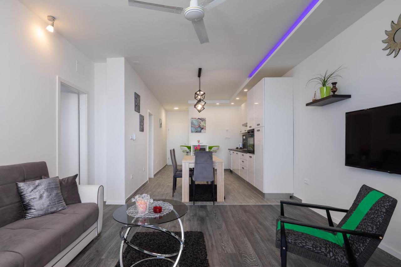 Apartmán Seaside Deluxe Jesenice  Exteriér fotografie