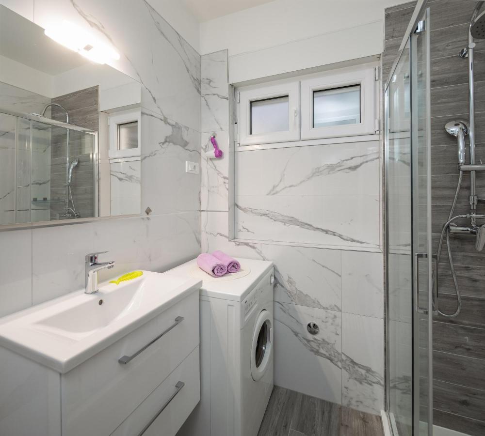Apartmán Seaside Deluxe Jesenice  Exteriér fotografie